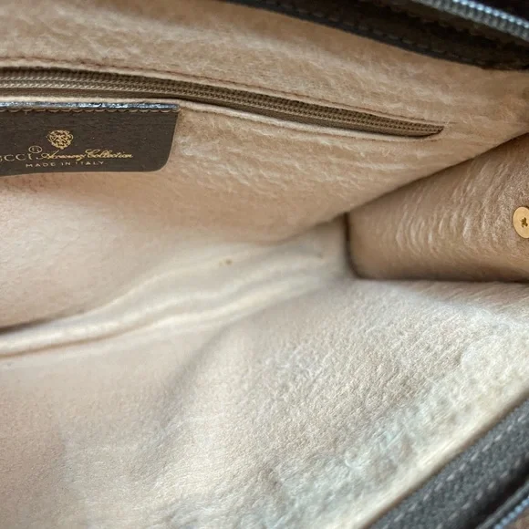 Authentic Gucci vintage GG canvas crossbody bag 97.01.037 (Q193) - Picture 16 of 16